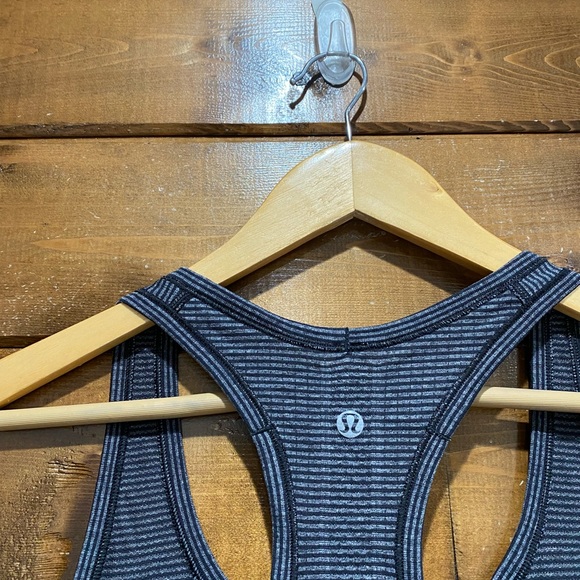 Lululemon Grey Striped Swiftly Tech Racerback - Picture 3 of 5